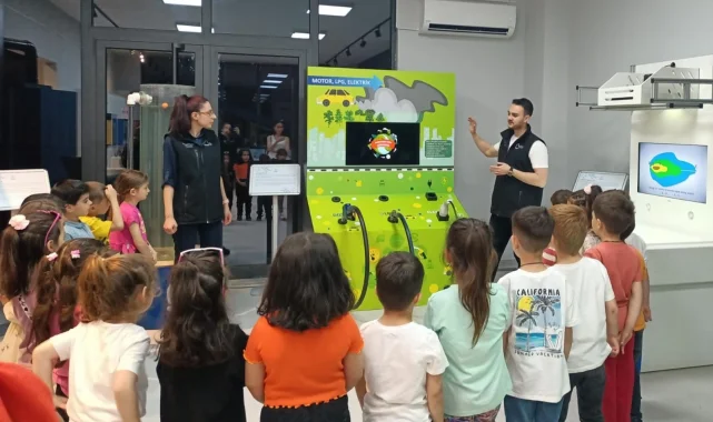 Balıkesirli çocuklara ÇEBİM'de bilim eğitimi
