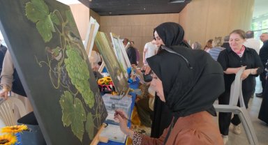 Bursa İnegöl'de İnesmek kursiyerlerinin eserleri görücüye çıktı