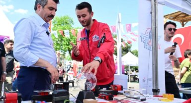 Bursa Yıldırım'da Gençlik ve Teknoloji Festivali tamamlandı