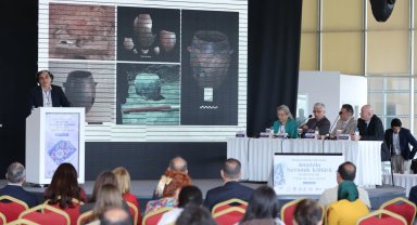 Bursa'da Anadolu'nun seramik kültürü konuşuldu