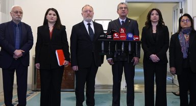 CHP'den DEM Parti'ye ara seçim ziyareti