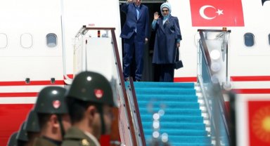 Cumhurbaşkanı Erdoğan Kazakistan'a uğurlandı