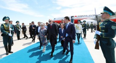 Cumhurbaşkanı Erdoğan Türkistan'da