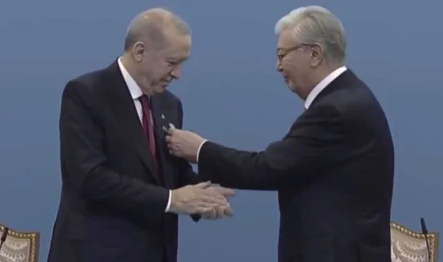 Cumhurbaşkanı Erdoğan'a Kazakistan'da "Hoca Ahmet Yesevi Nişanı" takdim edildi