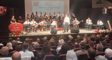 Edirne Keşan'da türkü dolu gece