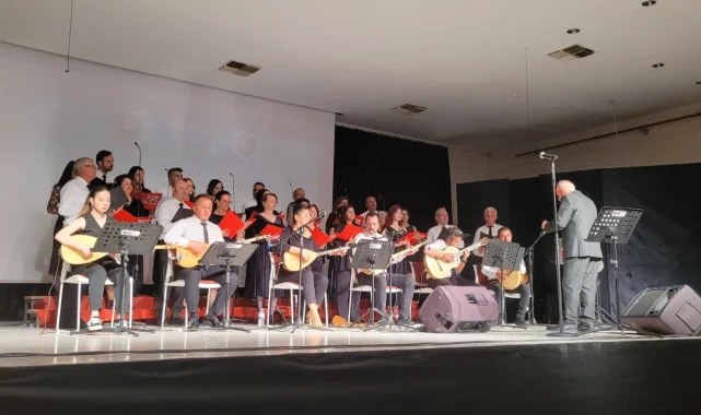 Edirne Keşan'da türkü gecesi büyük beğeni topladı