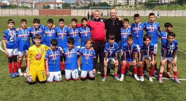 Edirne U12'de şampiyonu Keşan Genç Ordu oldu