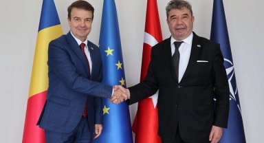 Egeli mobilya ihracatçılarına Romanya'dan Schengen vizesinde destek