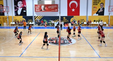 Gençlerin bayramı Mersin'de turnuvalarıyla taçlandı