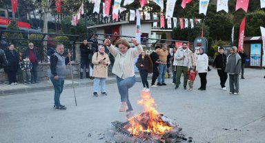 İstanbul Çekmeköy'de Hıdırellez ateşi yandı