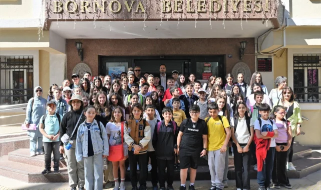İzmirli miniklerden Bornova Belediyesi'ne ziyaret