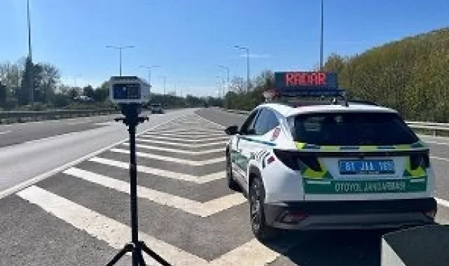 Jandarmadan bayram trafiği için hayati uyarılar