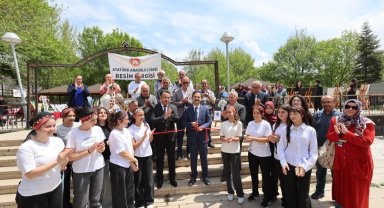 Kayseri Büyükşehir Huzurevi'nde iki kuşak sanatla buluştu