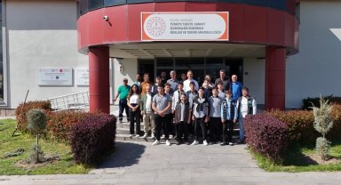 Kayseri Büyükşehir'den okullara yeşil dokunuş