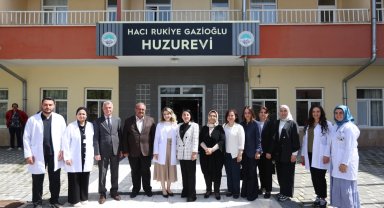 Kayseri protokolünün eşlerinden anlamlı ziyaret