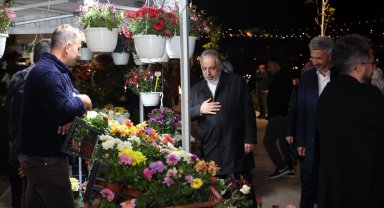 Kayseri Talas'taki Çiçek Şenliği'nde Grup Şantiye rüzgarı