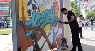 Kocaeli'de gençlerden EnFest'e renkli dokunuş