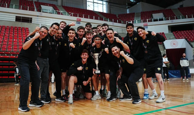 Konya Büyükşehir U16 Takımı Türkiye üçüncüsü