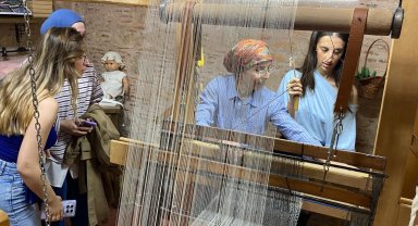 Manisa'da öğrencilere kentin tarihi mirası anlatıldı