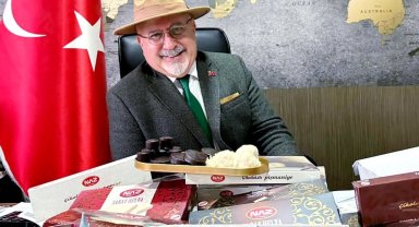 Necmi Hoca nerede, pişmaniye orada... İzmit Pişmaniyesine gönüllü tanıtım desteği