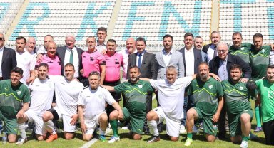 Osmangazi'den veteran yıldızları buluşturan turnuva