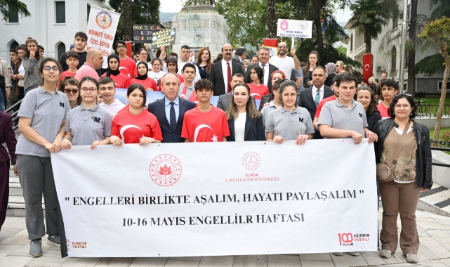 Özel Yüreklerle Anlamlı Yürüyüş