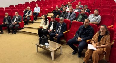 Sakarya Kaynarca'da muhtarlarla sosyal hizmet buluşması
