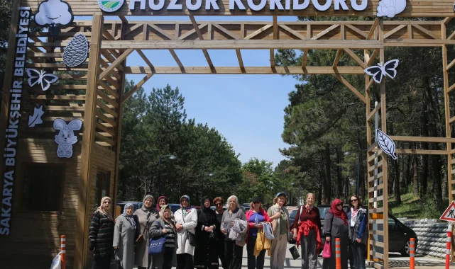 Sakarya YADEM yaşlıları Huzur Koridoru'nda