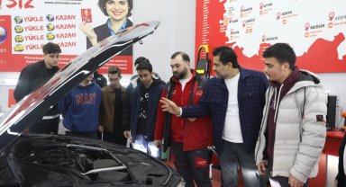 Samsun Büyükşehir'den gençlere oto ekspertiz kursu