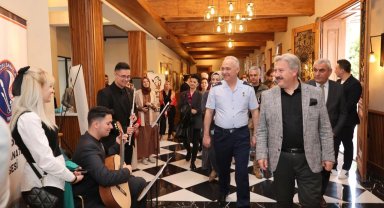 Sanat Melikgazi'de karma resim sergisi açıldı