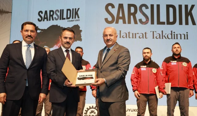 "Sarsıldık Sarıldık" hatıratı Gebze'de takdim edildi