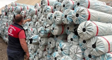Seraları zarar gören üreticilere Kocaeli'den destek