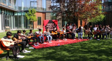 SGM'de Anneler Günü duygusal anlara sahne oldu