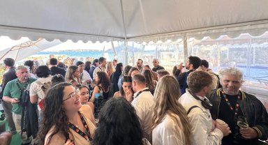 Türkiye standına Cannes'da yoğun ilgi