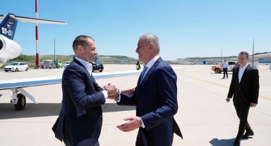 UEFA Başkanı Čeferin İstanbul'da