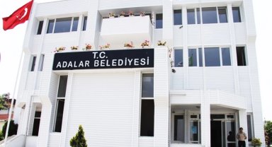 Adalar Belediyesi'ne operasyon! Rüşvet ve imardan Başkan ve 41 kişi gözaltında