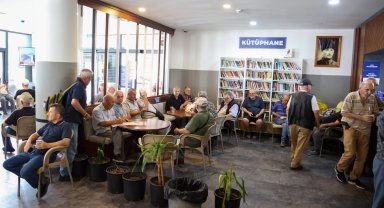 Antalya'da emekli kahveleri yoğun ilgi görüyor