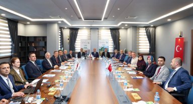 Artvin Valisi Ergün, DOKA'nın 177. Yönetim Kurulu Toplantısına katıldı
