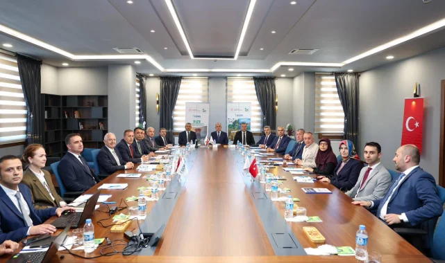 Artvin Valisi Ergün, DOKA'nın 177. Yönetim Kurulu Toplantısına katıldı
