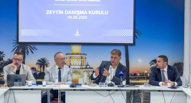Başkan Tugay: Zeytinin değerini ekonomiye yansıtmalıyız
