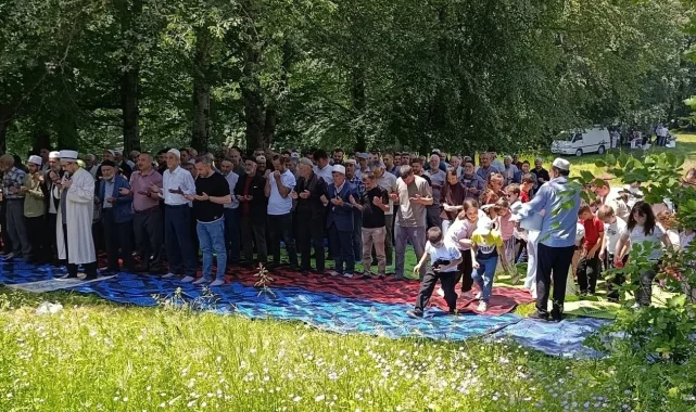 Bilecik Güde Köyü yağmur ve şükür duasında