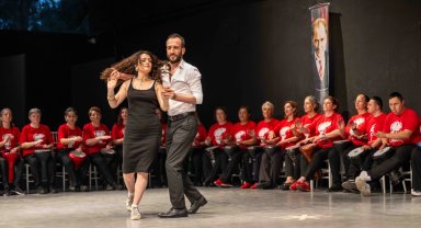 Bornova'da ritim ve halk dansları rüzgarı