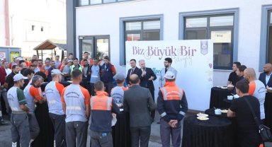Bursa İnegöl'de Başkan Taban temizlik personeliyle buluştu