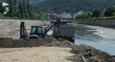 Bursa Nilüfer Çayı'nda temizlik çalışmaları tamamlandı
