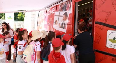 Bursa Osmangazi'de çocuklara kitap ve tarih sevgisi aşılıyor