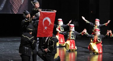 Bursa'da ailelere özel sanat gecesi