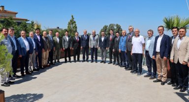 Bursa'da görev yeri değişen kaymakamlar için veda programı düzenlendi