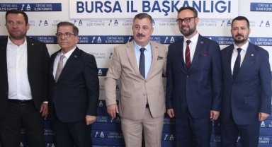 Bursa'da Yeniden Refah'tan Anahtar Parti'ye yeni katılım