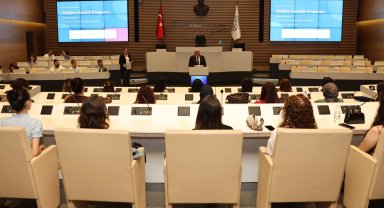 Bursalı gençler Nilüfer'de geleceğe hazırlanıyor