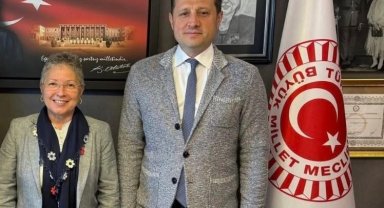 CHP'li Yontar'dan Başkan Vahap Akay'a açık destek